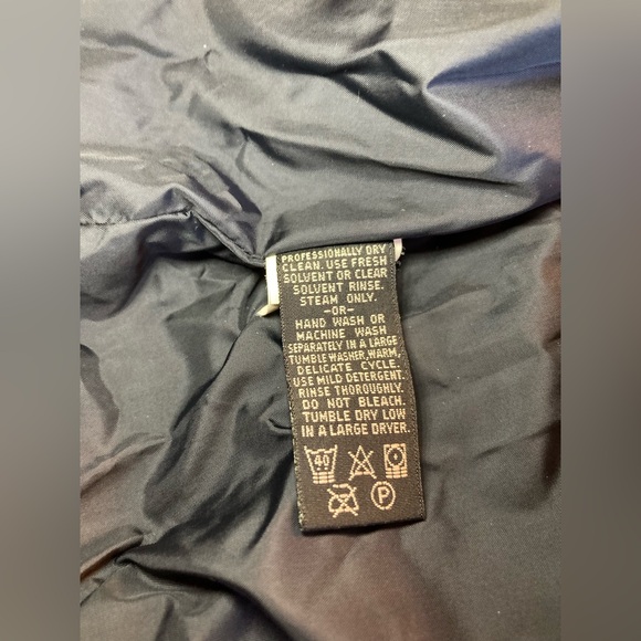 Eddie Bauer Black Puffer Vest - Picture 7 of 7